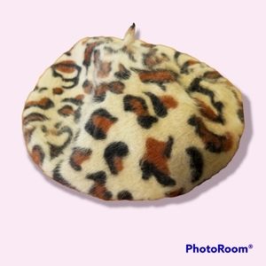 ZLYC Leopard Print French Beret Hat Womens Cap One Size